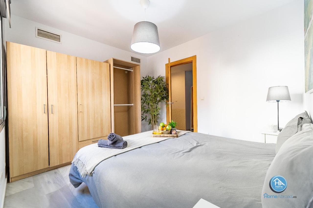 Paseo De La Salud Apartment Malaga Luaran gambar